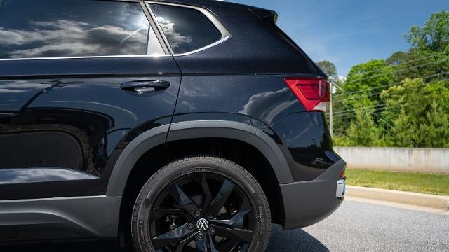 2022 Volkswagen Taos SE 4Motion