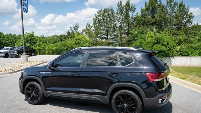 2022 Volkswagen Taos SE 4Motion