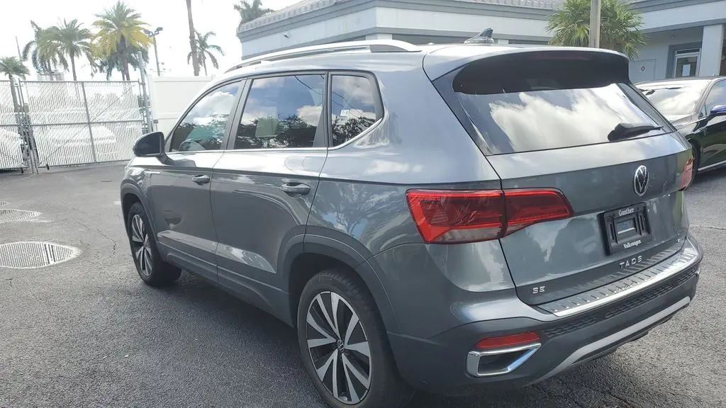 2022 Volkswagen Taos SE 4Motion