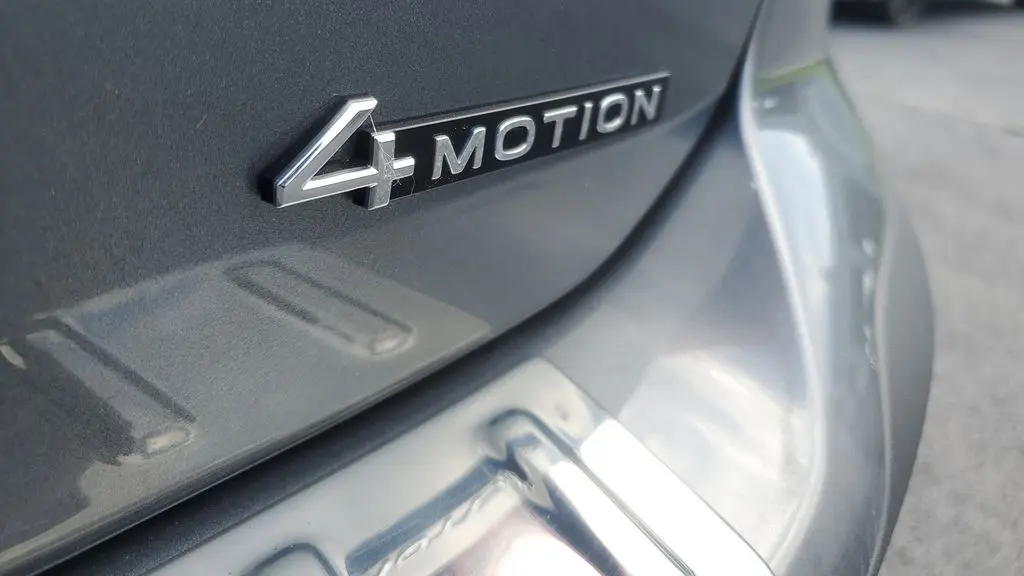 2022 Volkswagen Taos SE 4Motion