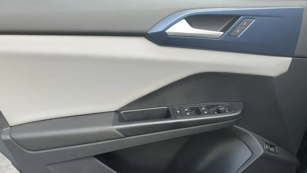 2022 Volkswagen Taos SE 4Motion