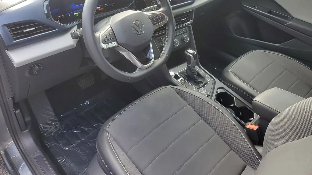 2022 Volkswagen Taos SE 4Motion