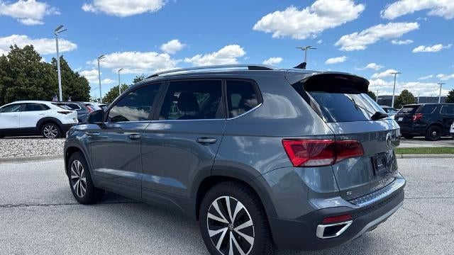 2022 Volkswagen Taos SE 4Motion