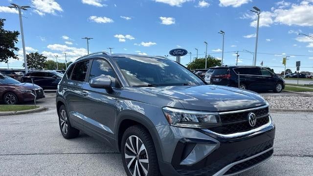 2022 Volkswagen Taos SE 4Motion