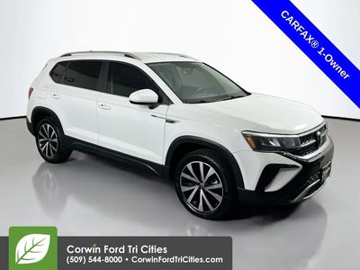 Photo of a 2022 Volkswagen Taos AWD SE 4motion 4DR SUV for sale