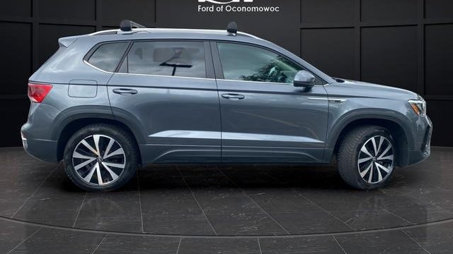 2022 Volkswagen Taos SE 4Motion
