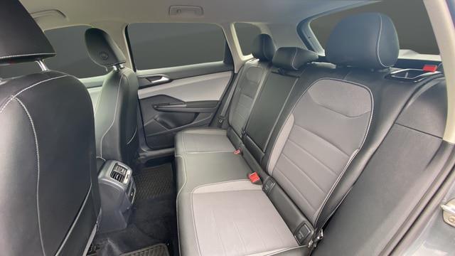 2022 Volkswagen Taos SE 4Motion
