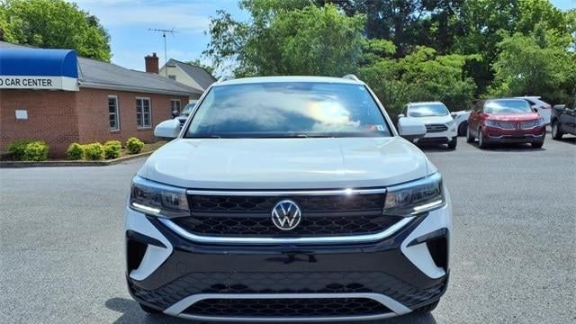 2023 Volkswagen Taos SE 4Motion