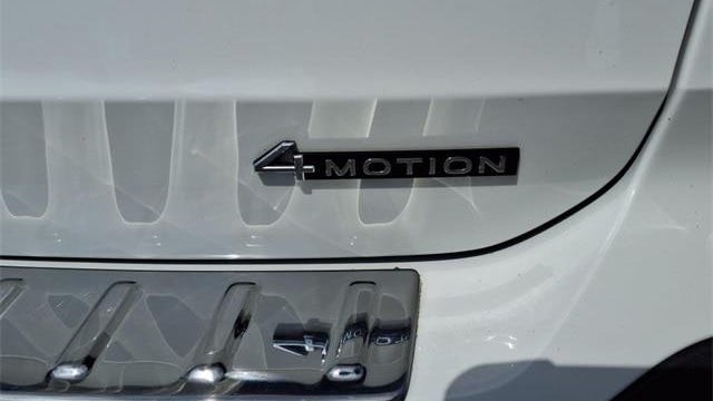 2023 Volkswagen Taos SE 4Motion