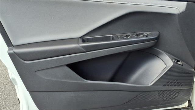 2023 Volkswagen Taos SE 4Motion