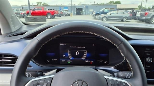 2023 Volkswagen Taos SE 4Motion