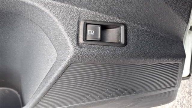 2023 Volkswagen Taos SE 4Motion