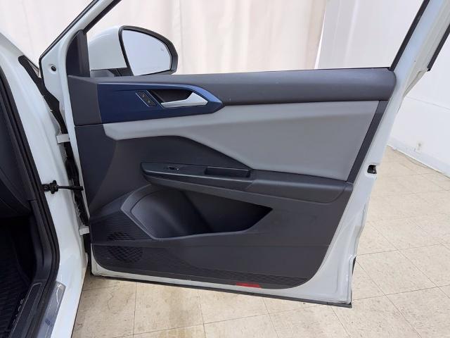 2022 Volkswagen Taos - $17,586