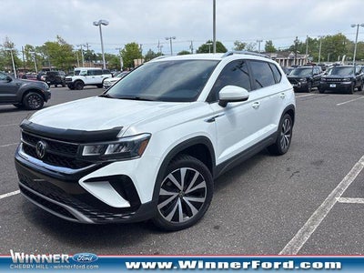 Photo of a 2022 Volkswagen Taos AWD SE 4motion 4DR SUV for sale