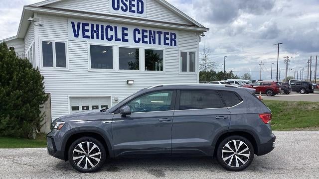 2023 Volkswagen Taos SE 4Motion