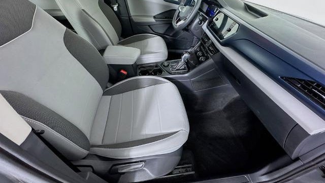 2023 Volkswagen Taos SE 4Motion