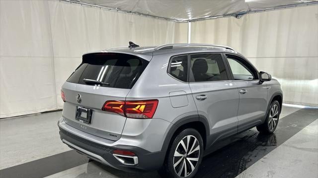 2023 Volkswagen Taos SE 4Motion