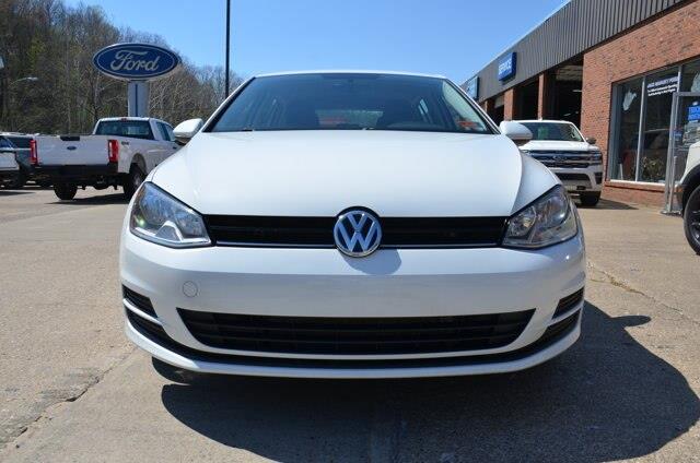 2016 Volkswagen Golf - $9,675