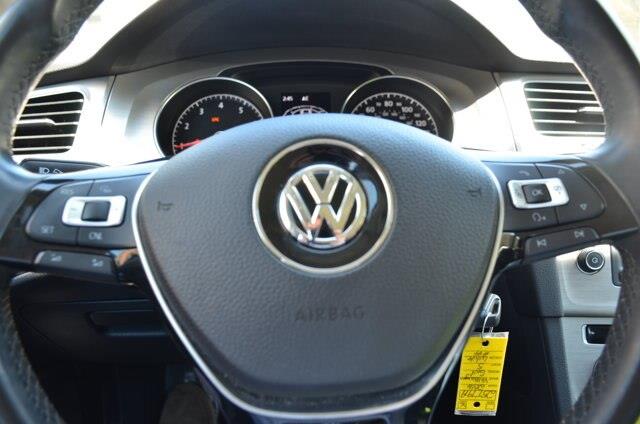 2016 Volkswagen Golf - $9,675