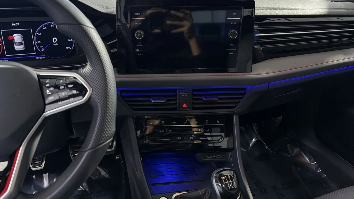 2025 Volkswagen Jetta GLI Autobahn