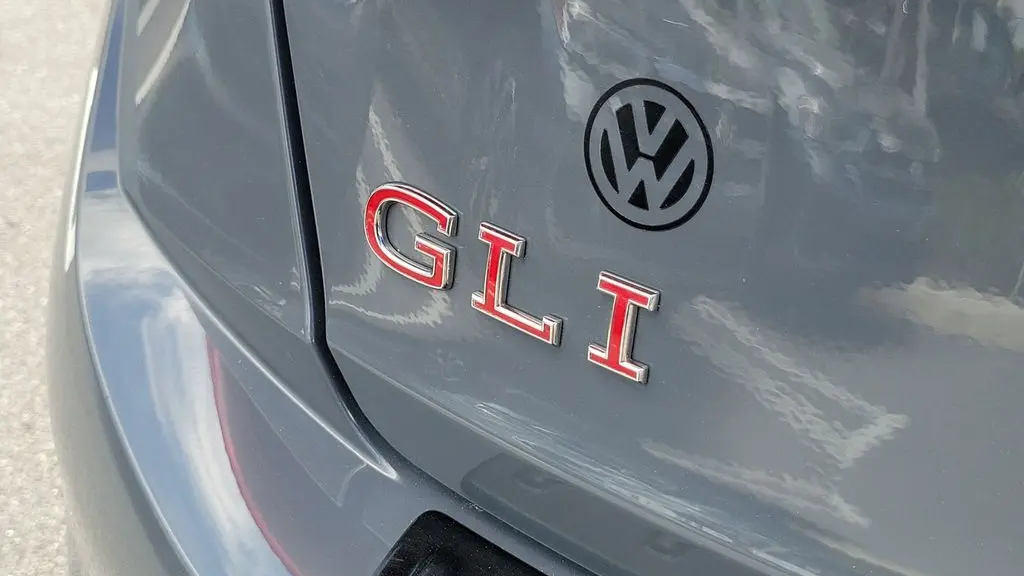 2023 Volkswagen Jetta GLI Autobahn