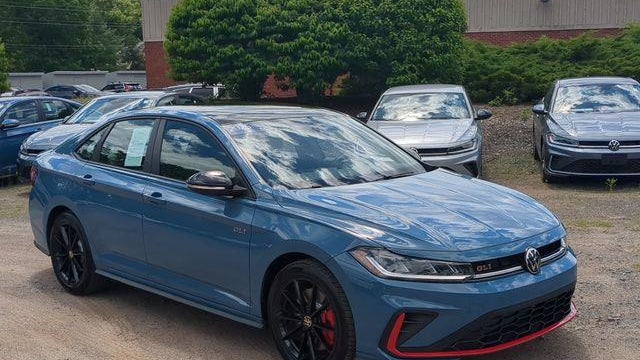 2025 Volkswagen Jetta GLI Autobahn