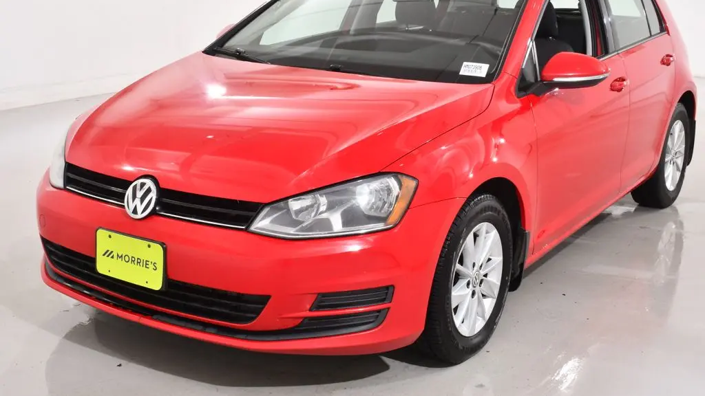 2017 Volkswagen Golf TSI S