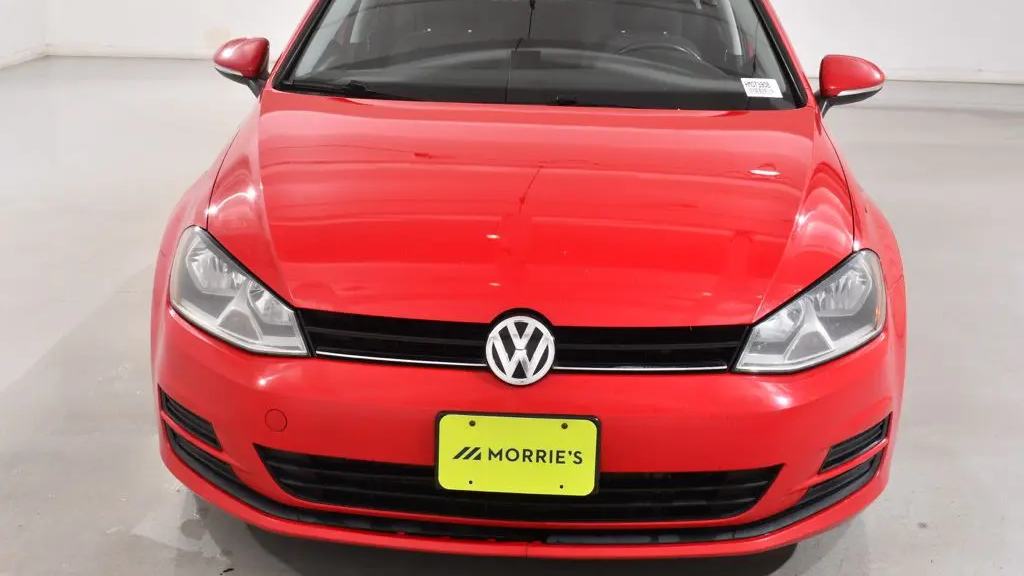2017 Volkswagen Golf TSI S