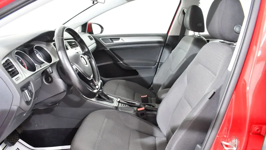 2017 Volkswagen Golf TSI S