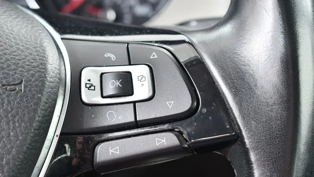 2017 Volkswagen Golf TSI S