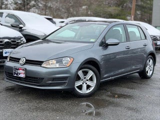 2017 Volkswagen Golf with Platinum Gray Metallic Exterior
