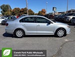 2016 Jetta Thumbnail 4
