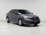 2016 Jetta Thumbnail 1