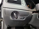 2016 Jetta Thumbnail 13