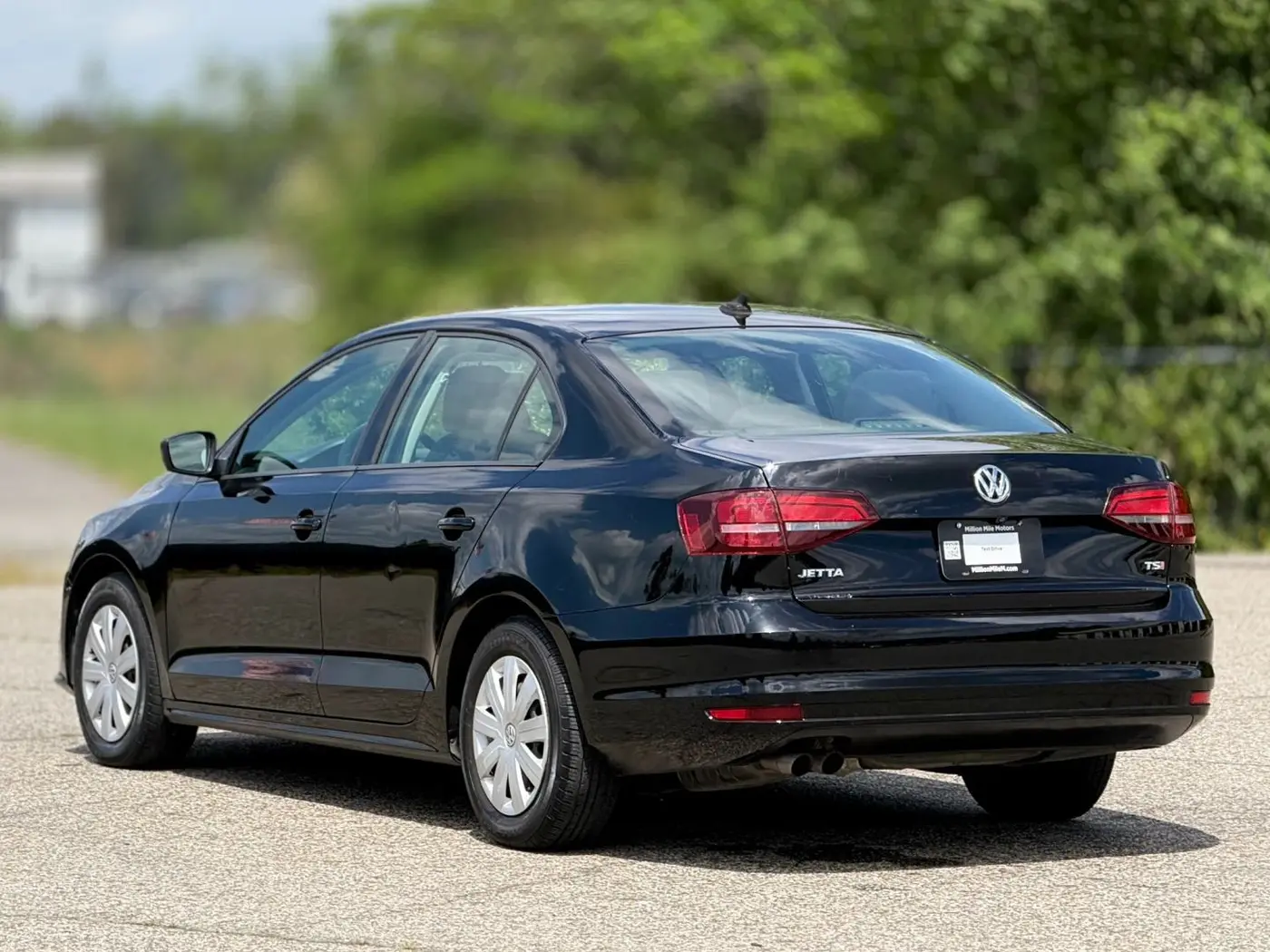 2016 Volkswagen Jetta - $7,450