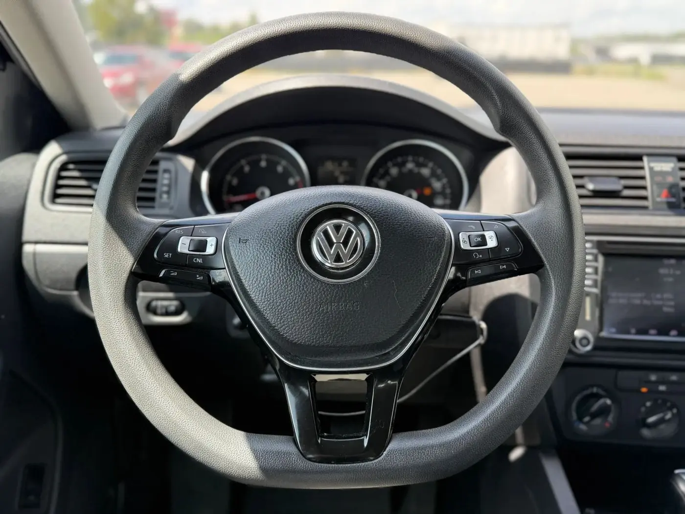 2016 Volkswagen Jetta - $7,450