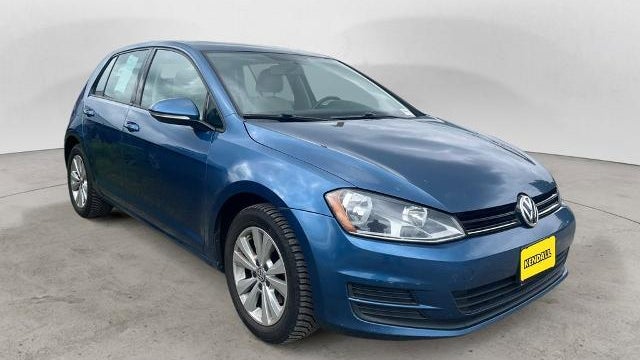 2015 Volkswagen Golf TDI S