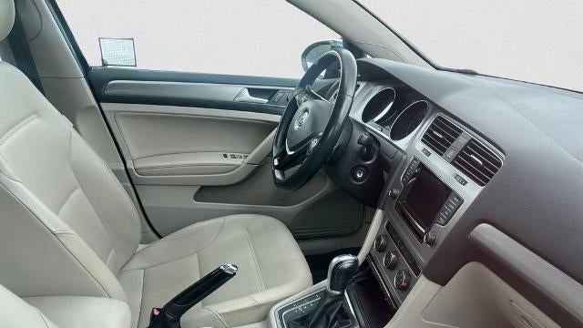 2015 Volkswagen Golf TDI S