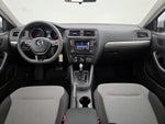 2017 Jetta Thumbnail 9