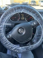 2017 Jetta Thumbnail 10