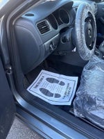 2017 Jetta Thumbnail 23