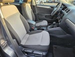 2017 Jetta Thumbnail 31