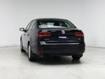 2018 Jetta Thumbnail 6