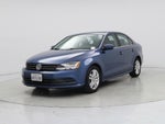 2017 Jetta Thumbnail 4