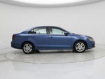 2017 Jetta Thumbnail 7