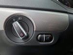 2017 Jetta Thumbnail 13