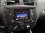 2017 Jetta Thumbnail 15