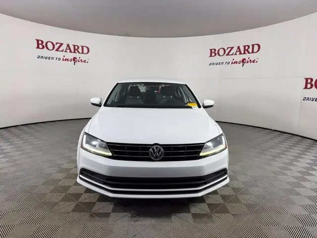 2018 Volkswagen Jetta - $9,000