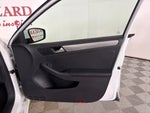 2018 Jetta Thumbnail 35