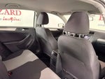 2018 Jetta Thumbnail 37